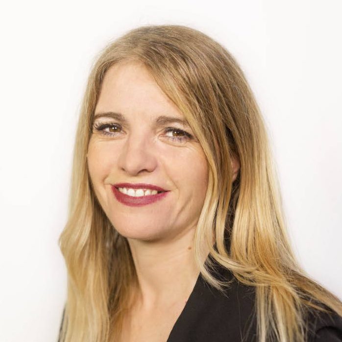 Eva Asensio del Arco, Decana de la Facultad de Empresa y Comunicación