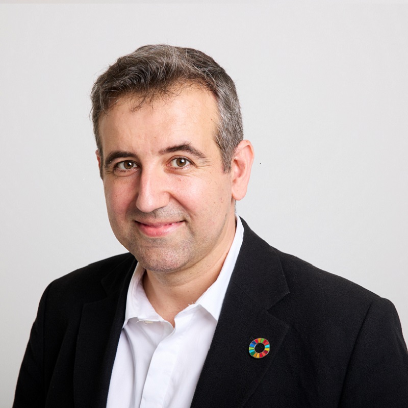 Sergio Colado García, Experto asociado